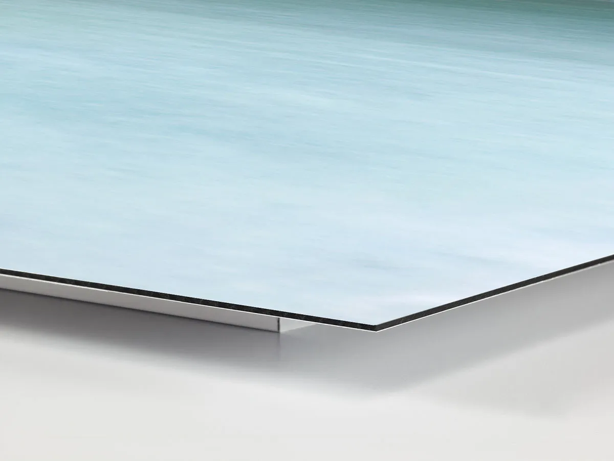 https://lkst.ykcdn.art/images/bloc_finitions/aluminium/Alu_2_resultat.webp